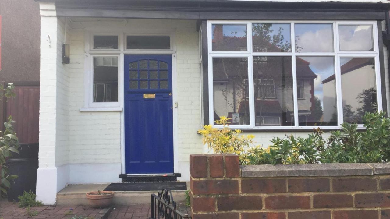 Marble Apartments Tooting House Лондон Экстерьер фото