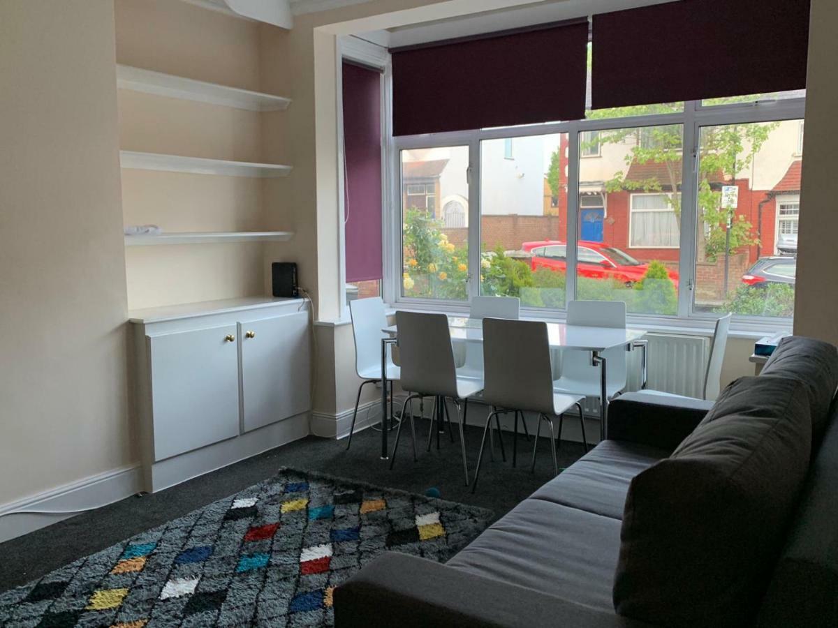 Marble Apartments Tooting House Лондон Экстерьер фото