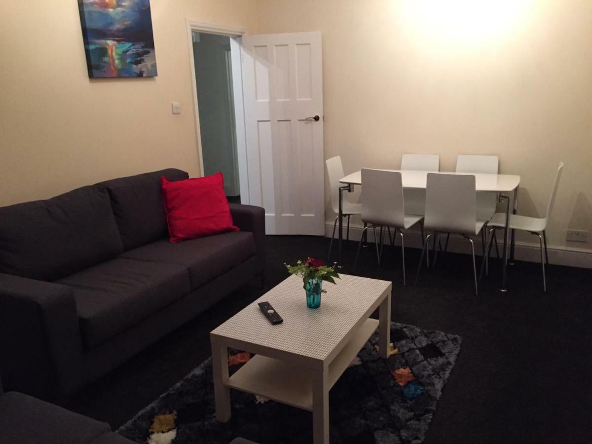Marble Apartments Tooting House Лондон Экстерьер фото