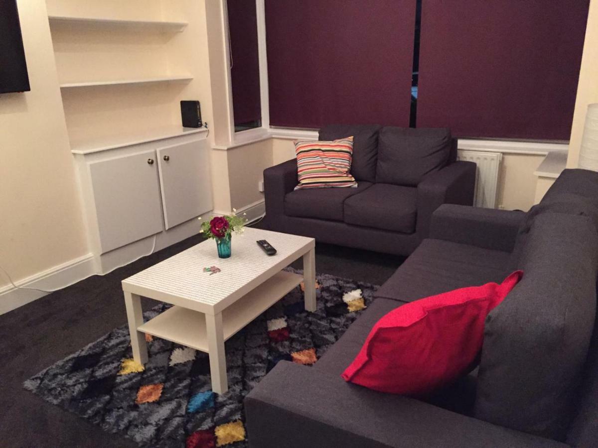 Marble Apartments Tooting House Лондон Экстерьер фото